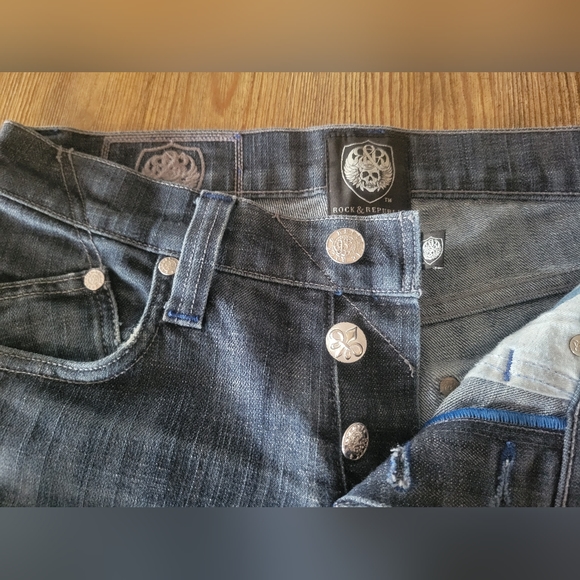 Rock and Republic Jeans - Picture 5 of 7